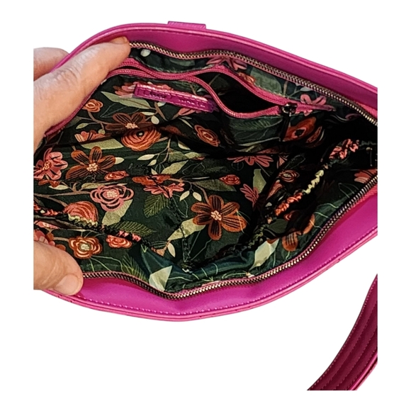 Lug Waltz Satin Luxe VL Crossbody Bag Hot Pink Quilted Adjustable Strap - Picture 6 of 12